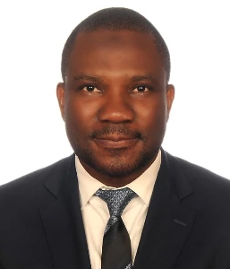 Dr. Umar Oseni